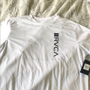 RVCA Men’s white tee shirt. Size XLarge.